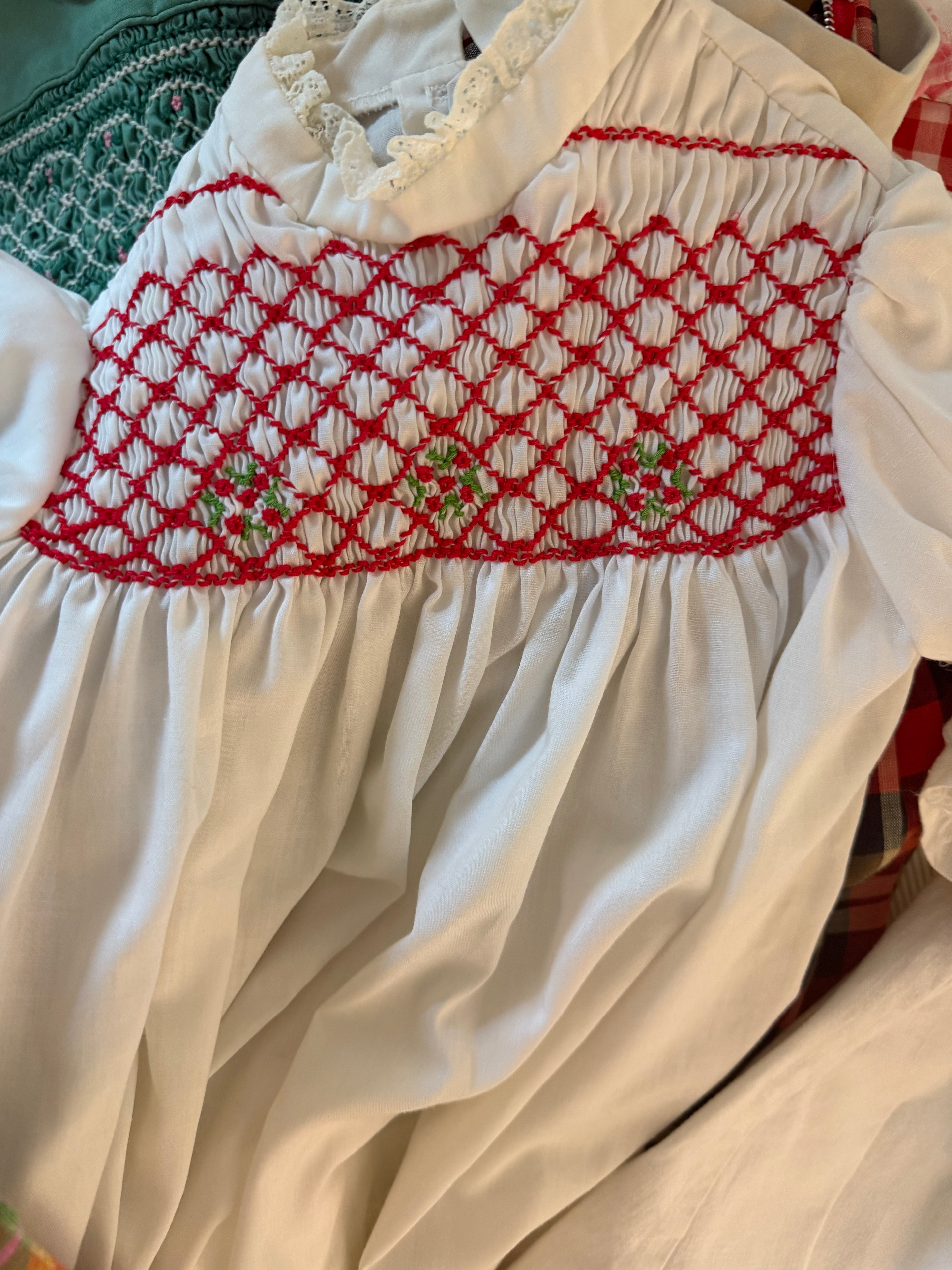 Vintage - Red & White Smocked Dress